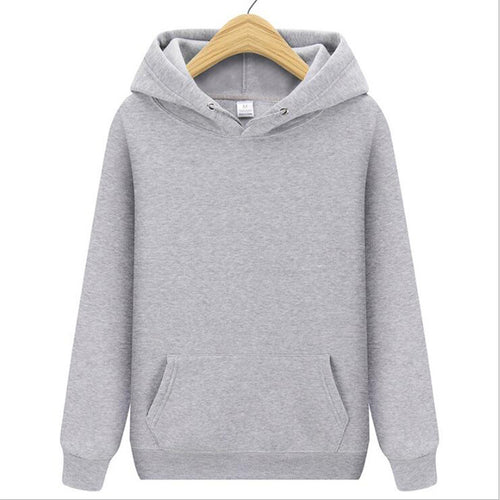 Basic hooded sweatshirt, unisex, fleece-lined, loose-fitting, versatile top for autumn and winter.